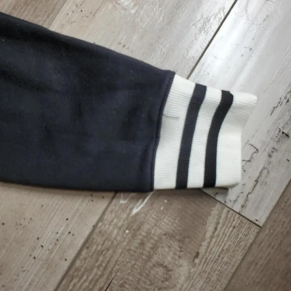 Wonder Nation Black and White Pullover Sweatshirt Size Large 10-12 NWOT - Picture 11 of 14